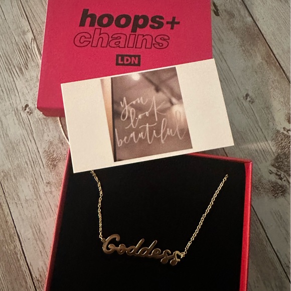SOLD✨NEW•GOLDEN GODDESS NECKLACE•HOOPS & CHAINS LONDON - Picture 4 of 17
